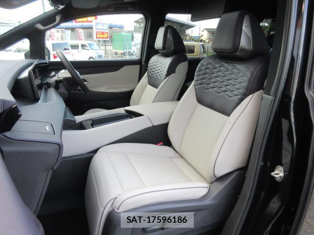 Nissan ELGRAND 2026-08 8873750-7