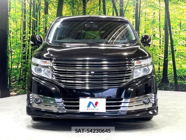 Nissan ELGRAND 2013-03 8873792-15