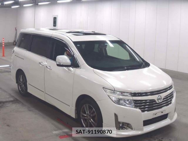 Nissan ELGRAND 2013-10 8875369-0