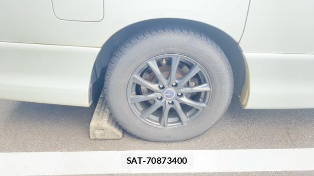 Nissan ELGRAND 2005-03 8875728-4