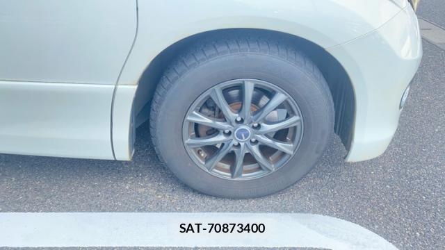 Nissan ELGRAND 2005-03 8875728-5