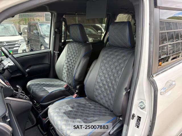 Toyota ESQUIRE 2020-03 8872919-14