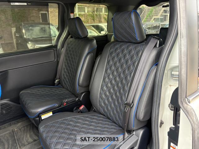 Toyota ESQUIRE 2020-03 8872919-15