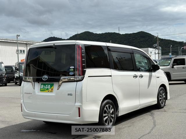 Toyota ESQUIRE 2020-03 8872919-8