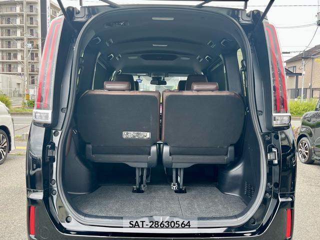 Toyota ESQUIRE 2018-11 8873086-17