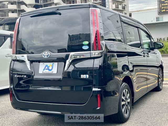 Toyota ESQUIRE 2018-11 8873086-2