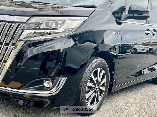 Toyota ESQUIRE 2018-11 8873086-7