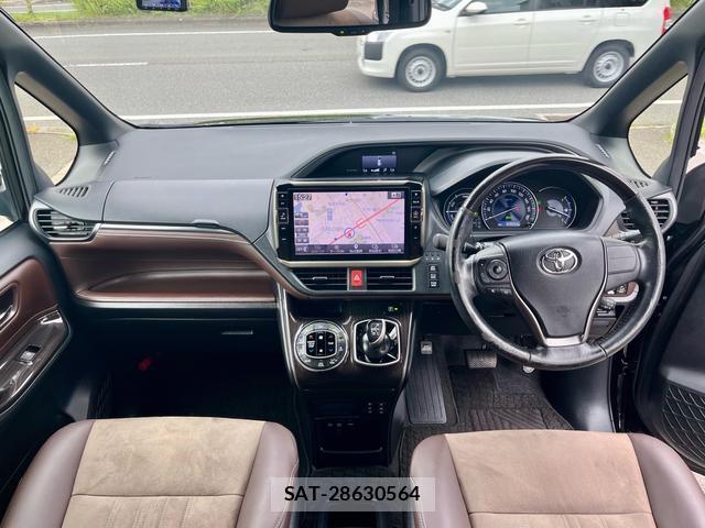 Toyota ESQUIRE 2018-11 8873086-9