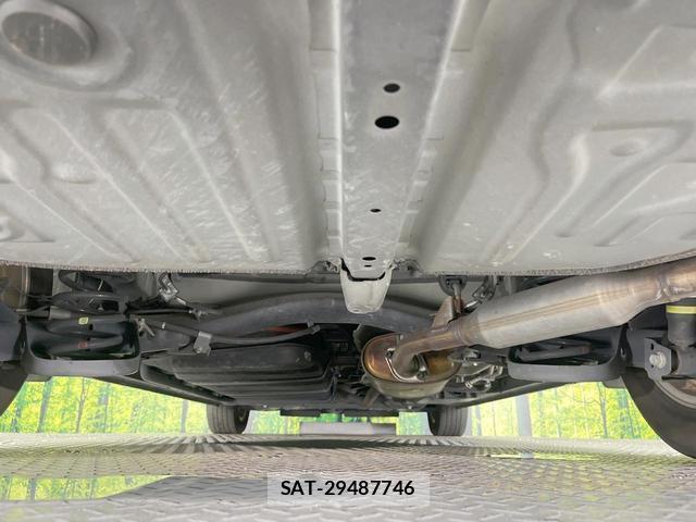Toyota ESQUIRE 2020-12 8873588-19