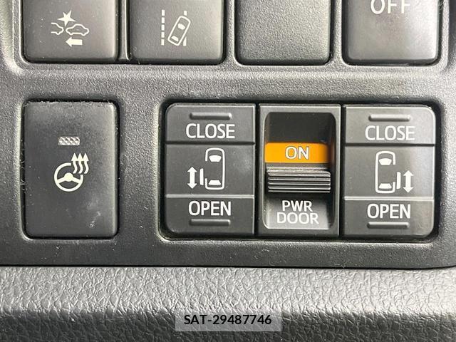 Toyota ESQUIRE 2020-12 8873588-3