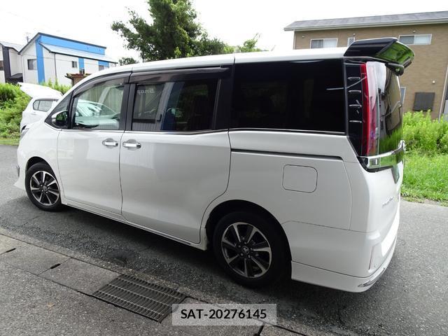 Toyota ESQUIRE 2018-03 8874046-13