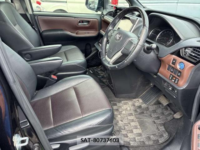 Toyota ESQUIRE 2015-11 8874551-3