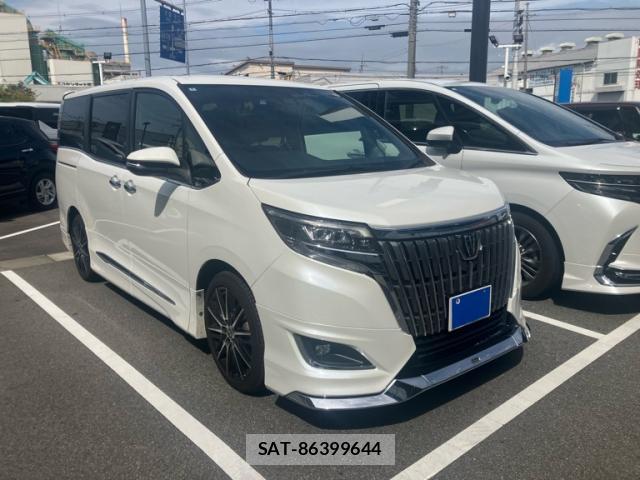 Toyota ESQUIRE 2018-04 8875682-0