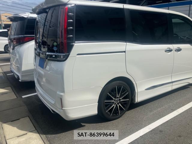 Toyota ESQUIRE 2018-04 8875682-12