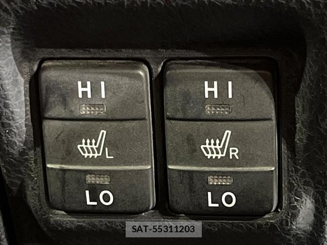Toyota ESQUIRE 2015-12 8875697-5