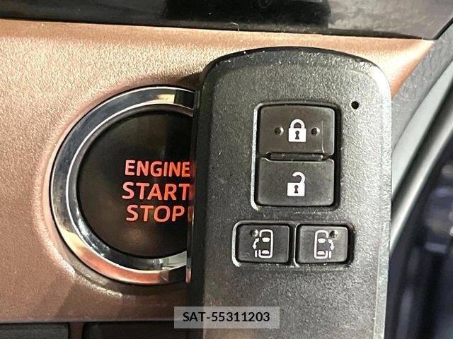 Toyota ESQUIRE 2015-12 8875697-7