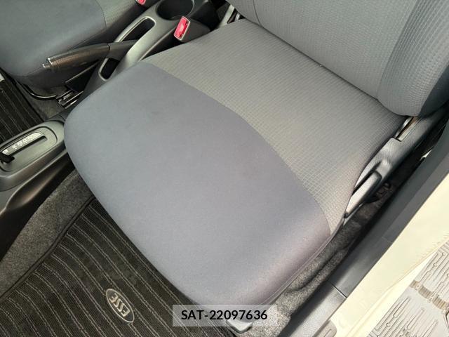 Daihatsu ESSE 2009-08 8872869-12