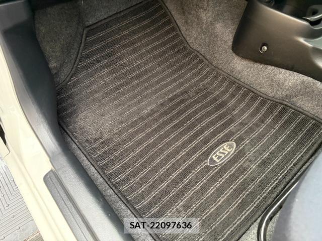 Daihatsu ESSE 2009-08 8872869-13