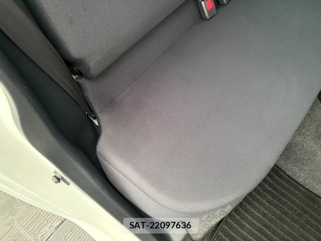 Daihatsu ESSE 2009-08 8872869-16