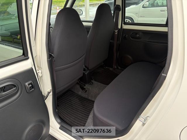 Daihatsu ESSE 2009-08 8872869-18