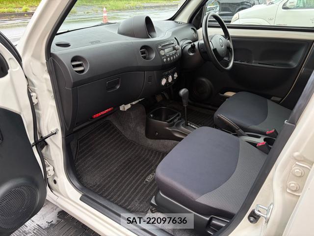 Daihatsu ESSE 2009-08 8872869-4