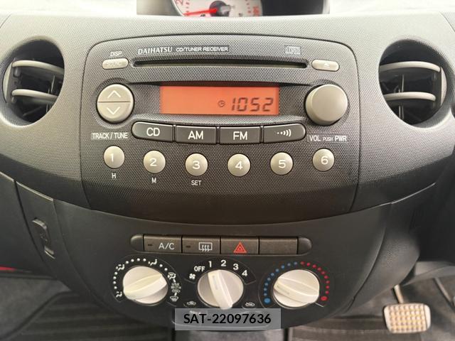 Daihatsu ESSE 2009-08 8872869-8