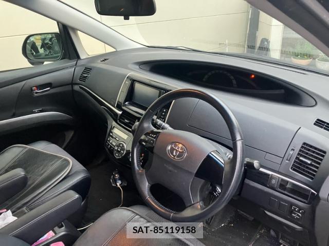 Toyota ESTIMA 2013-10 8874238-11