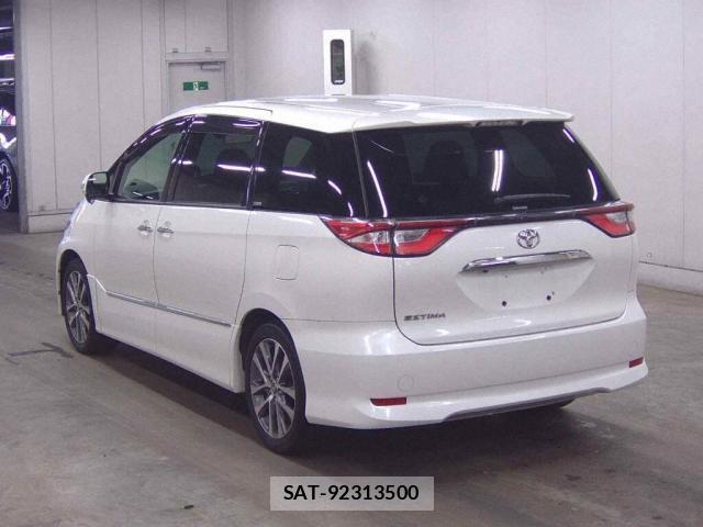 Toyota ESTIMA 2017-07 8874777-1