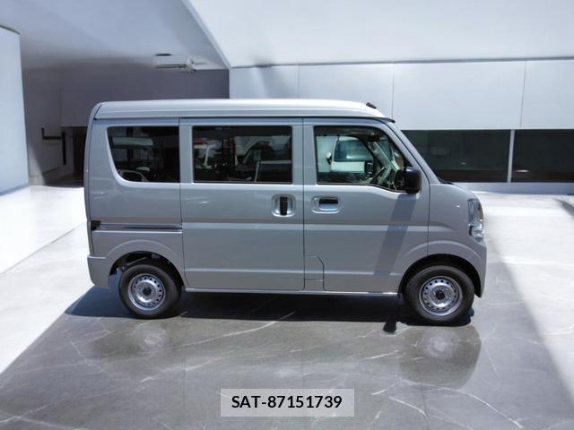 Suzuki EVERY 2026-03 8872693-3