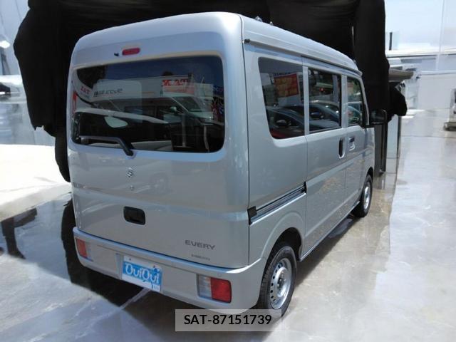 Suzuki EVERY 2026-03 8872693-4