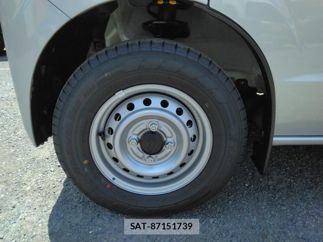 Suzuki EVERY 2026-03 8872693-7