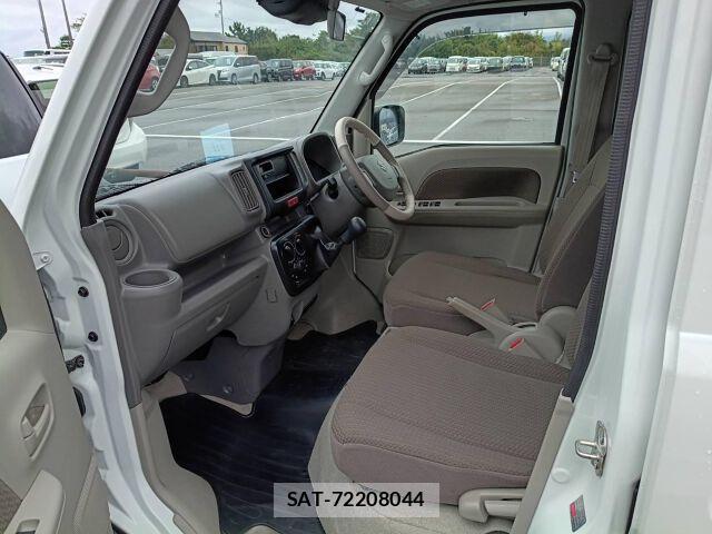 Suzuki EVERY 2026-01 8875110-2