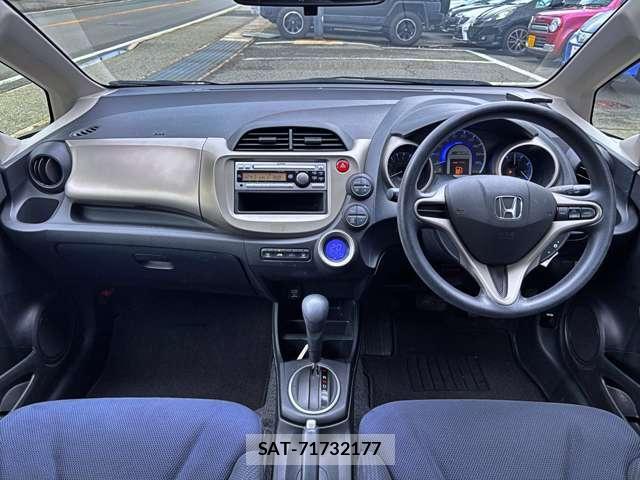 Honda FIT HYBRID 2011-12 8873892-1