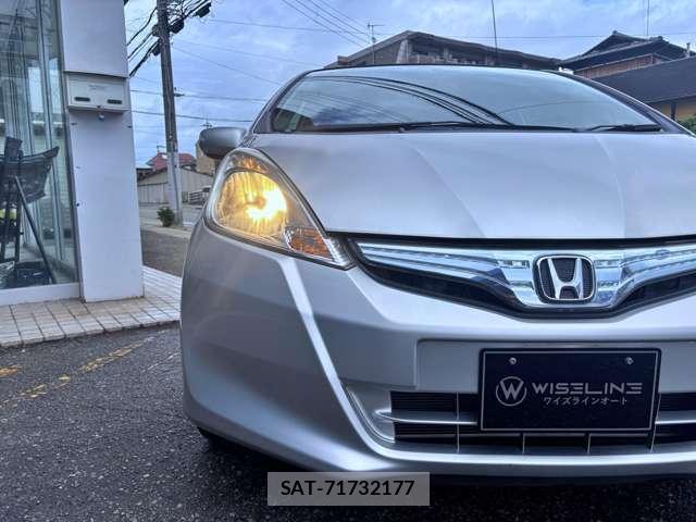 Honda FIT HYBRID 2011-12 8873892-12