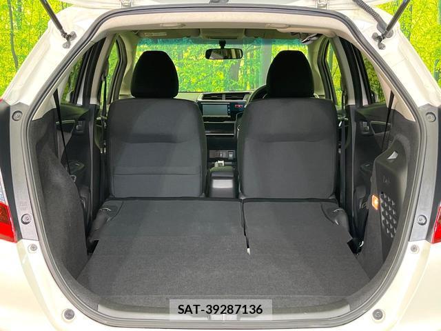 Honda FIT HYBRID 2016-06 8874608-10