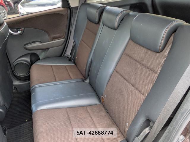 Honda FIT SHUTTLE HYBRID 2012-06 8875090-6