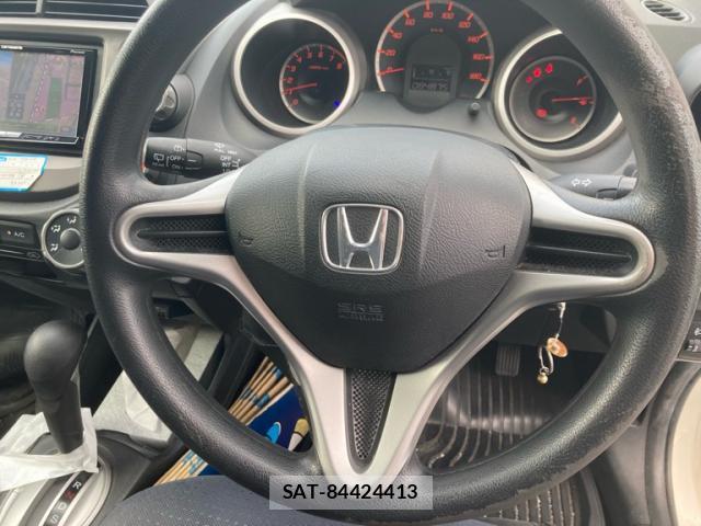 Honda FIT 2008-04 8872542-11