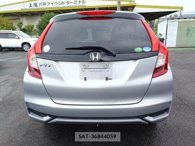 Honda FIT 2019-09 8872961-1
