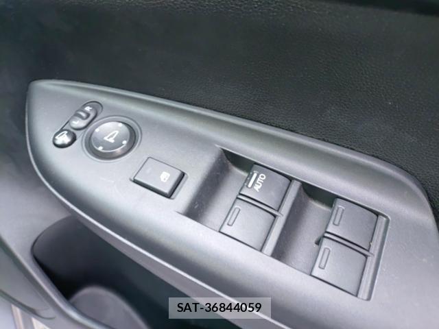 Honda FIT 2019-09 8872961-13