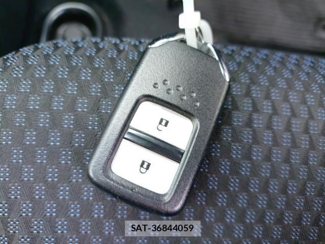 Honda FIT 2019-09 8872961-14