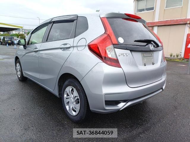 Honda FIT 2019-09 8872961-5