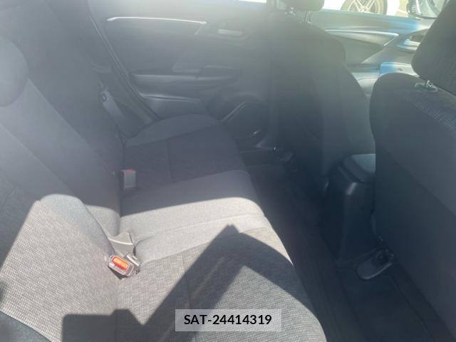 Honda FIT 2015-10 8873366-10