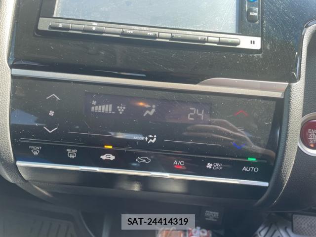 Honda FIT 2015-10 8873366-18