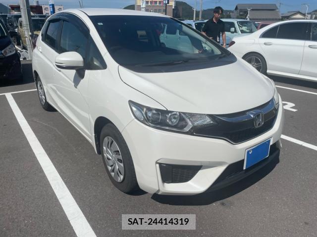Honda FIT 2015-10 8873366-2