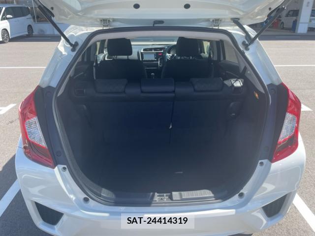 Honda FIT 2015-10 8873366-4