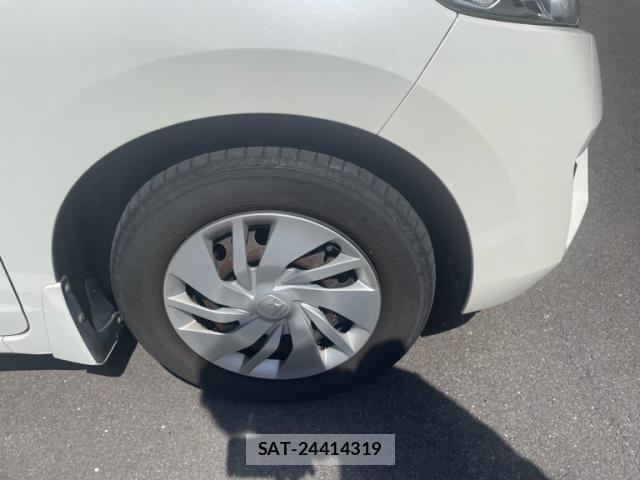 Honda FIT 2015-10 8873366-6
