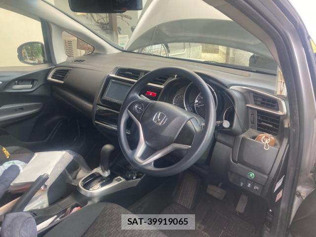 Honda FIT 2015-11 8873414-4