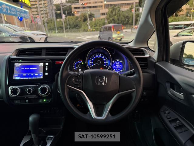 Honda FIT 2013-09 8874006-1