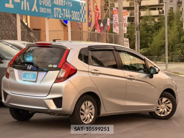 Honda FIT 2013-09 8874006-4