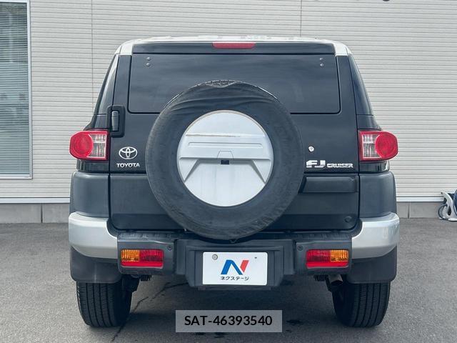 Toyota FJ CRUISER 2012-09 8873215-13